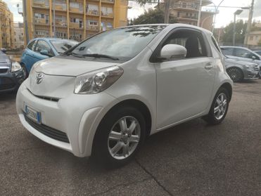 Toyota iQ 1.0 Sol