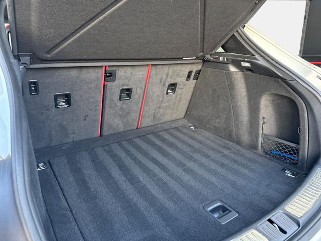 PORSCHE Macan 3.0 S