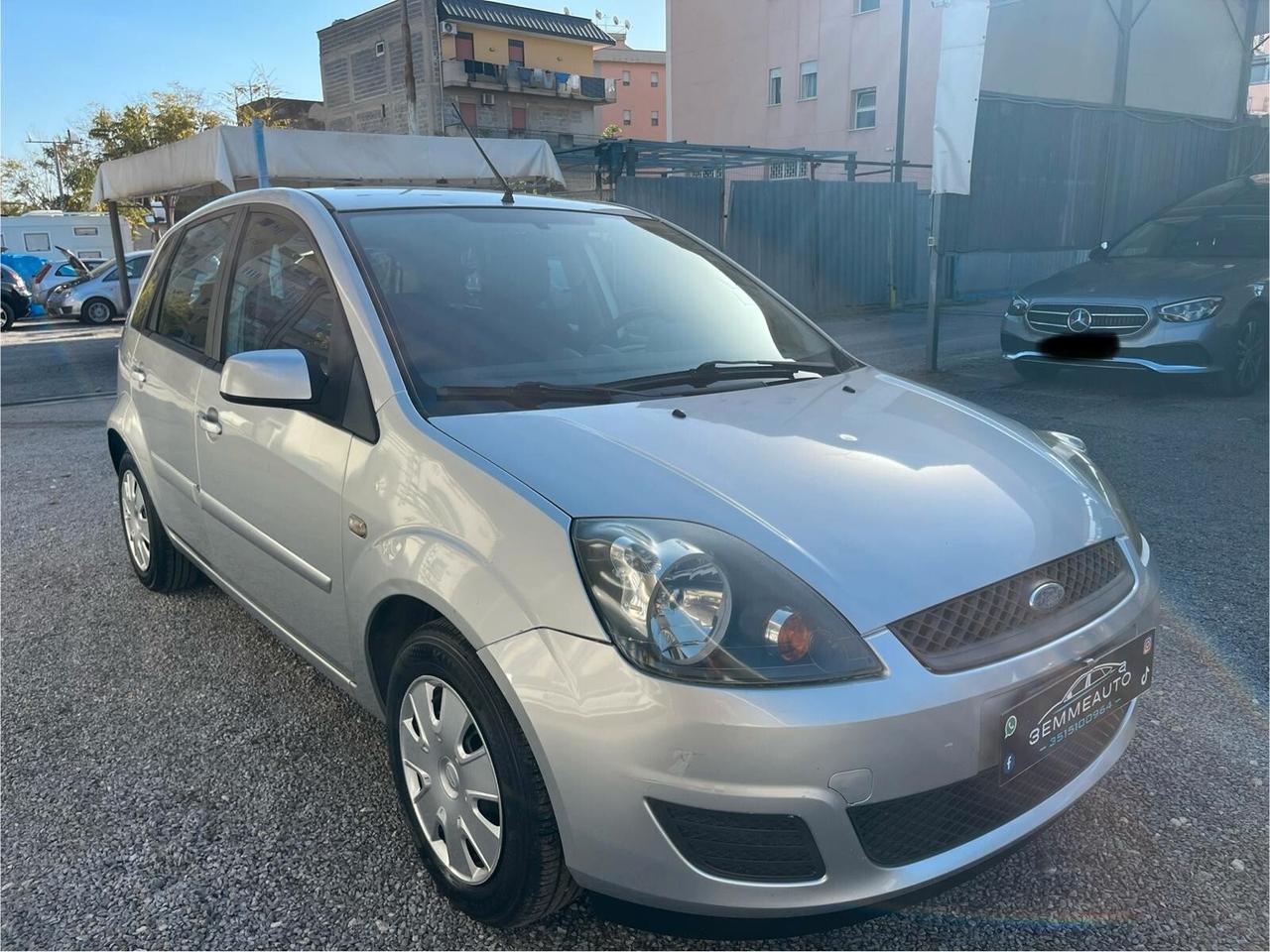 Ford Fiesta 1.2 BENZINA/GPL 102.000KM NEOPATENTATI