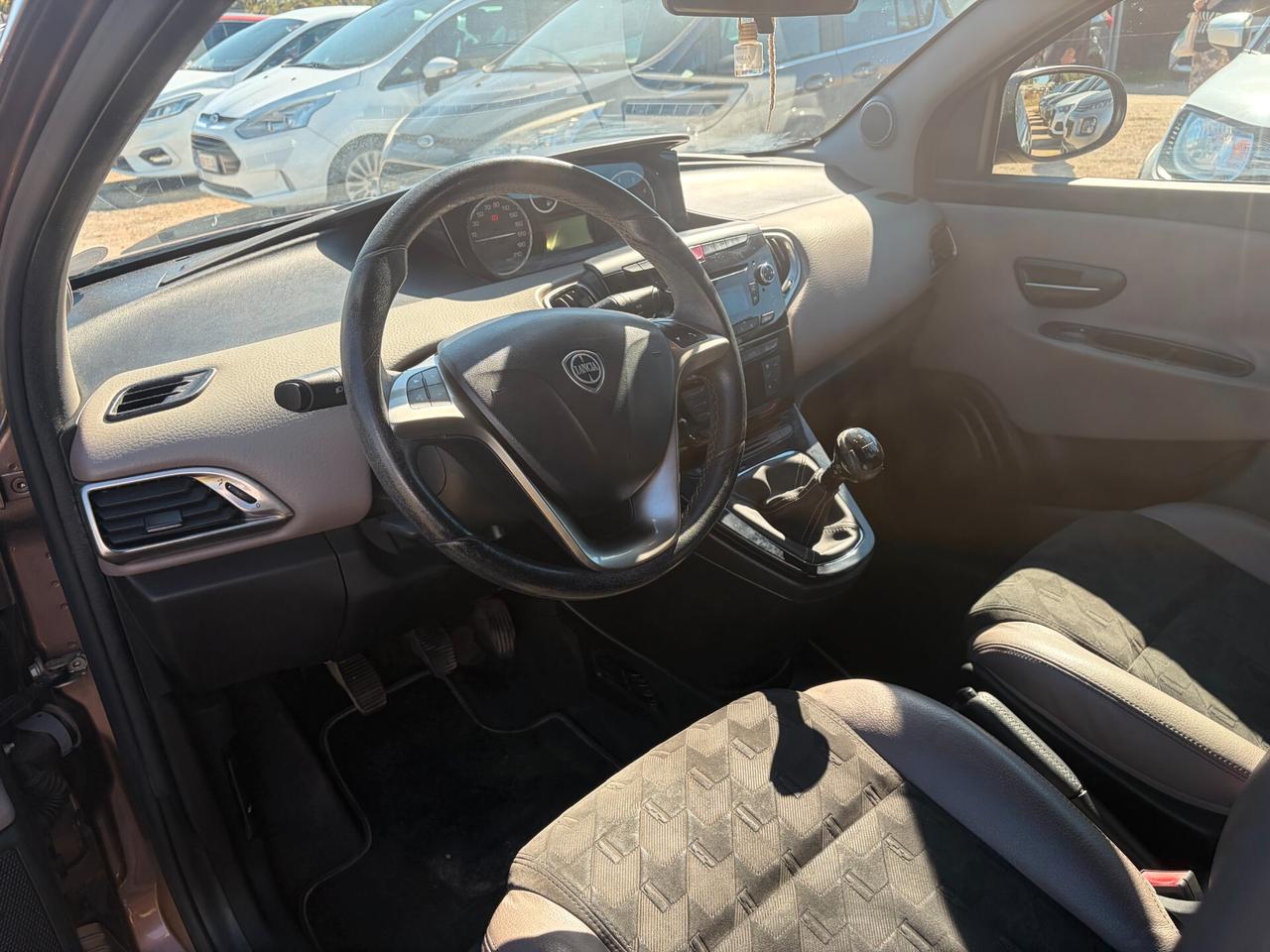 LANCIA YPSILON ELLE 1.3 MJT ANNO 2015 166.000 KM
