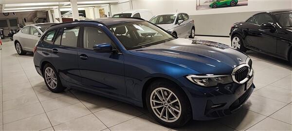 Bmw 320d xDrive Touring Business Advantage