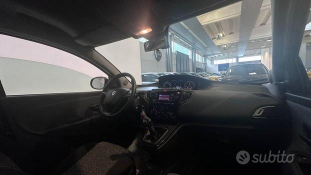 LANCIA Ypsilon 1.2 69 CV 5 porte Elefantino Blu"