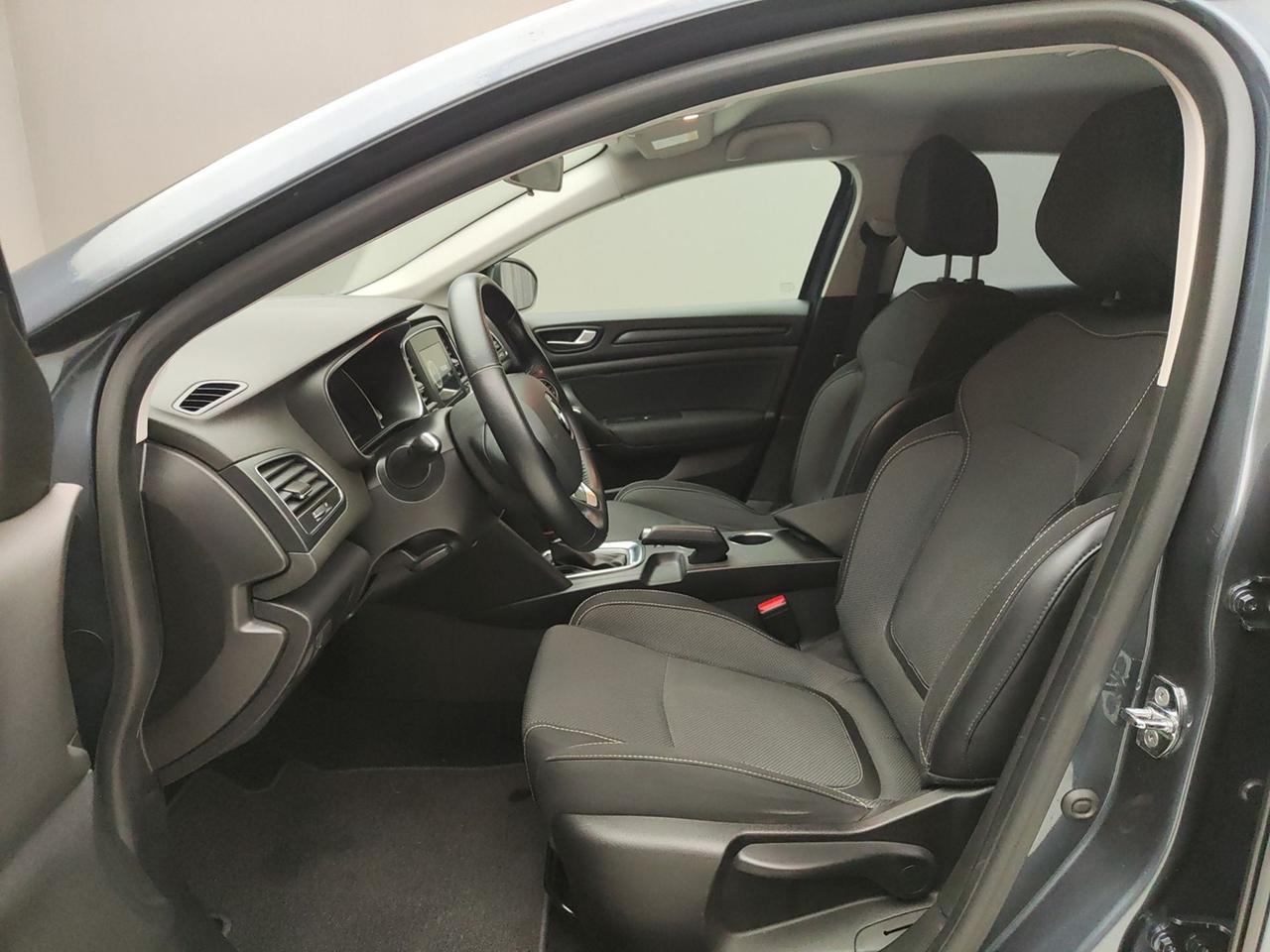 RENAULT Megane IV 2016 Sporter 1.5 BLUE DCI 115CV BUSINESS EDC