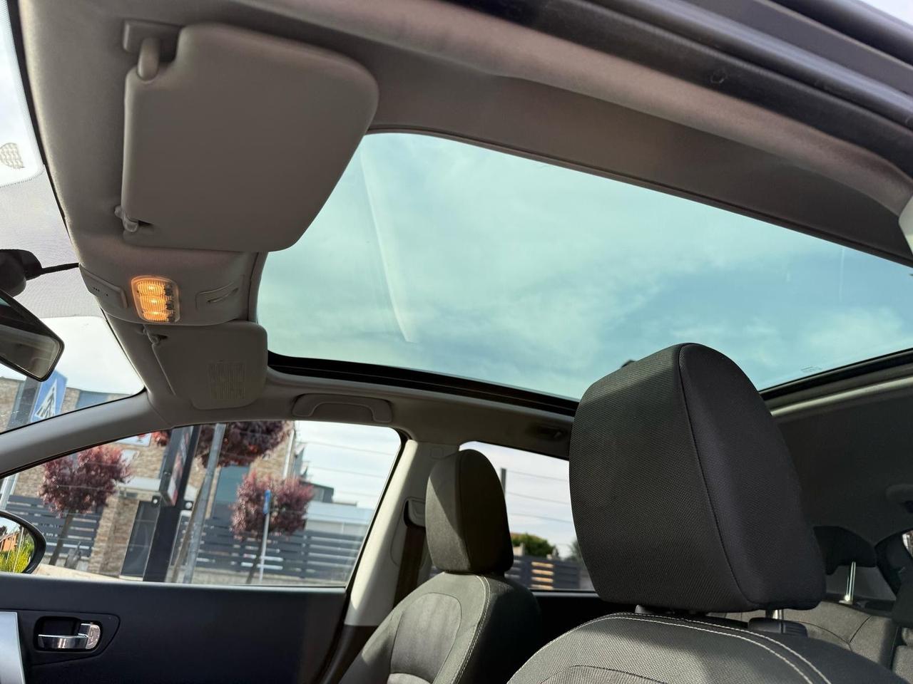 Nissan Qashqai 1.6 dCi Tekna*TETTO PANORAMICO