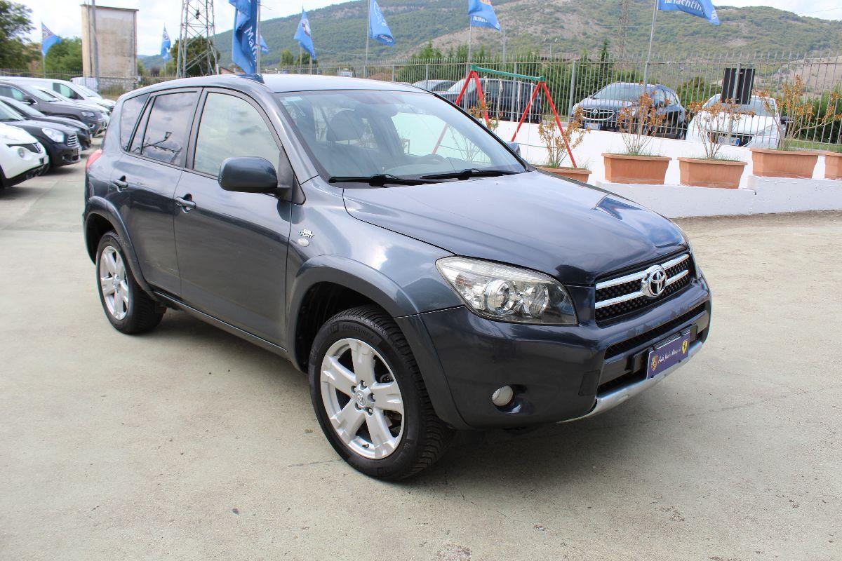 TOYOTA - RAV4 - Crossover 2.2 D-4D 177CV Luxury