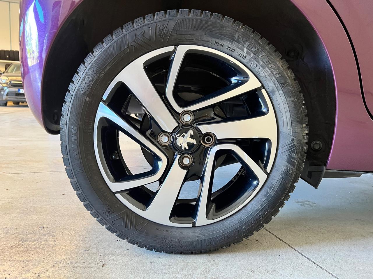Peugeot 108 VTi 72 5 porte Allure