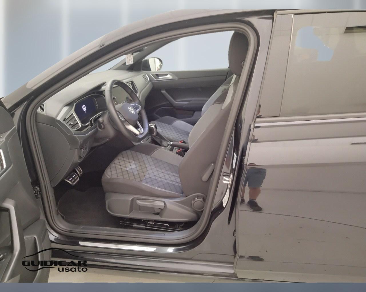 VOLKSWAGEN Taigo - Taigo 1.0 tsi R-Line 115cv dsg