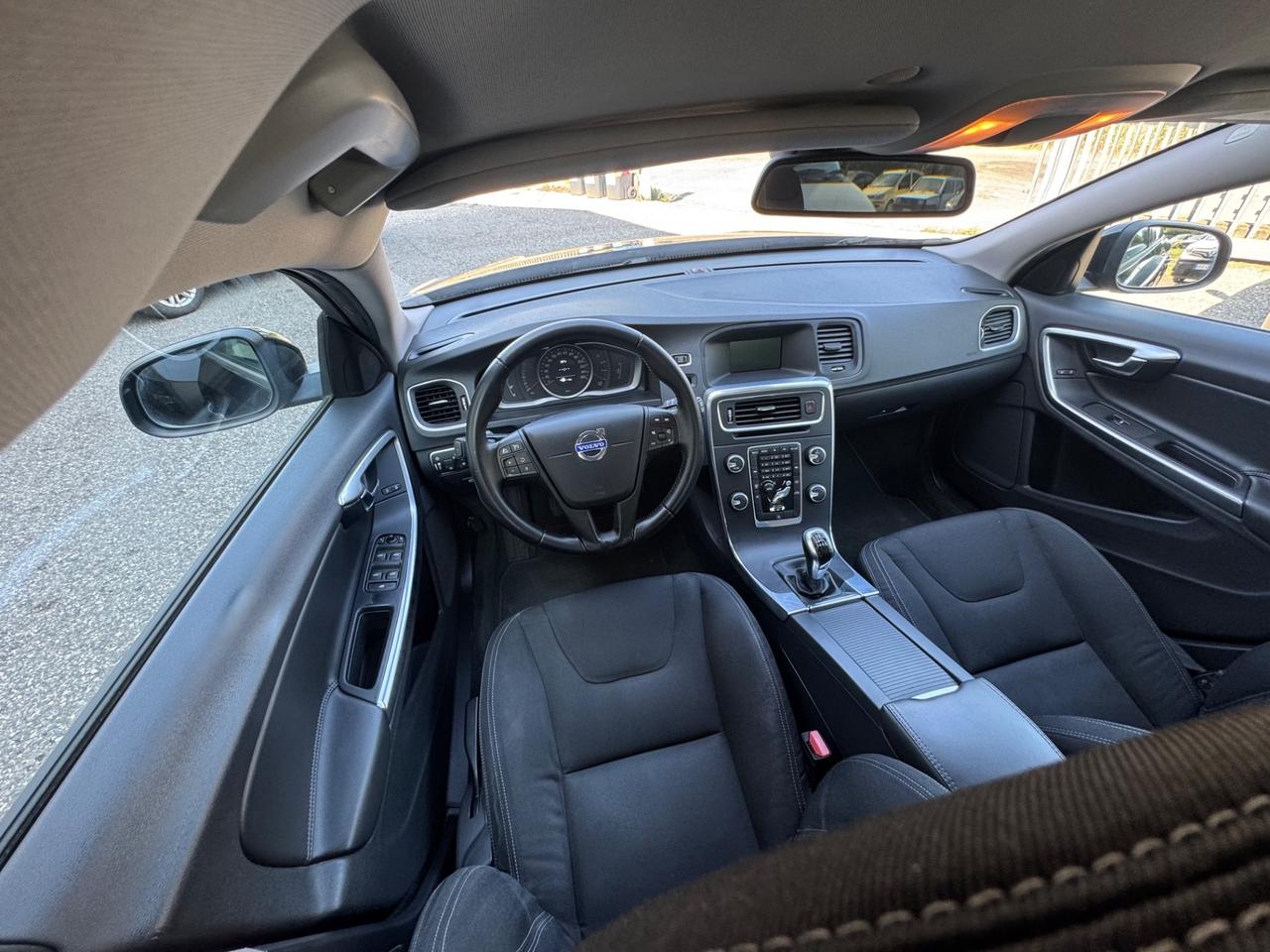 Volvo V60 D2 Momentum