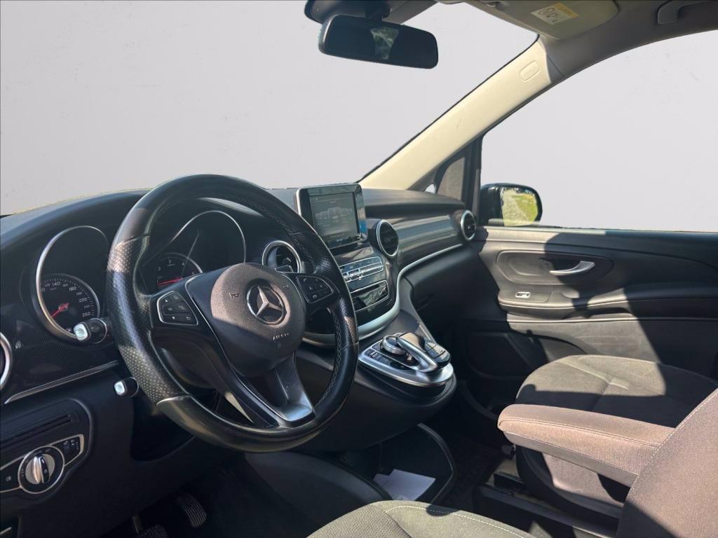 MERCEDES V 220 d Rise L auto del 2019