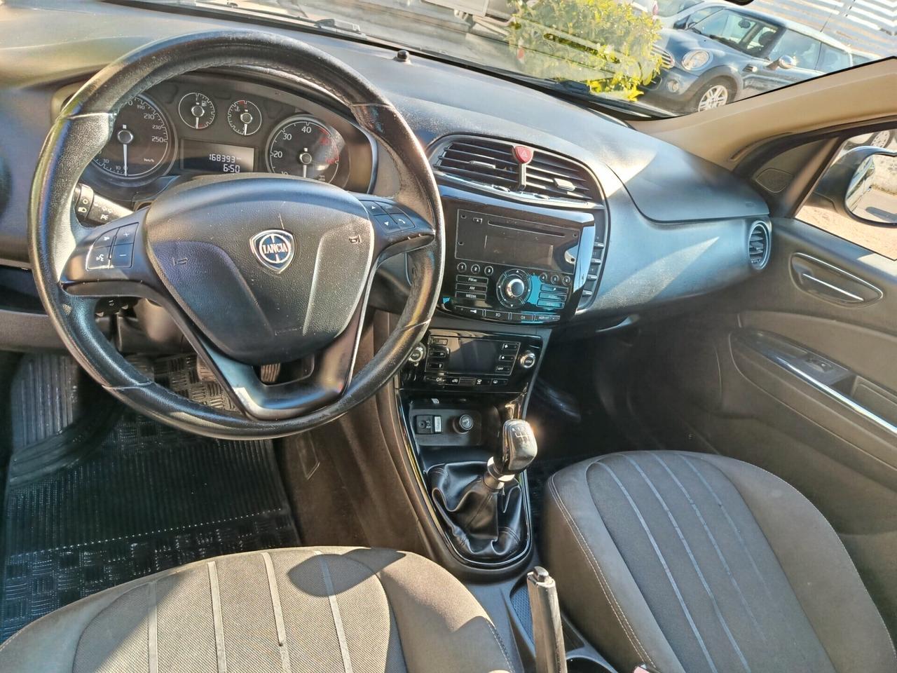 Lancia Delta 1.6 MJT DPF Gold