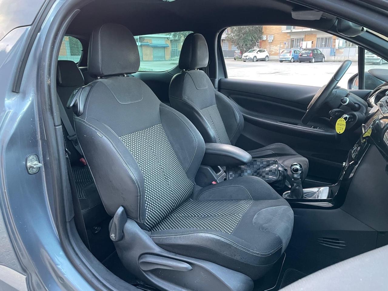 DS3 SuperFull 1.6 e-HDi Just Black SuperFull Perfett