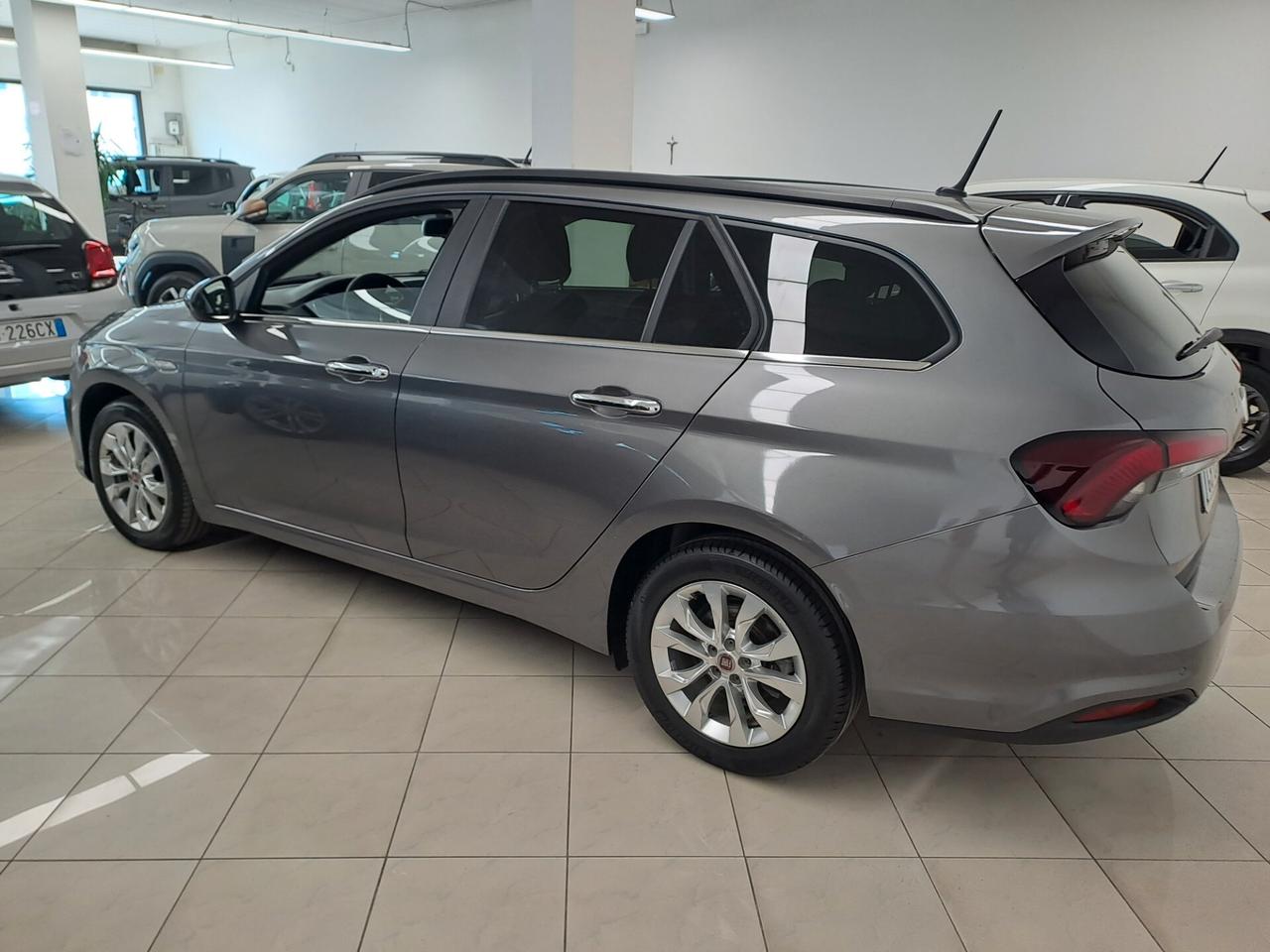 Fiat Tipo 1.6 Mjt S&S SW Lounge