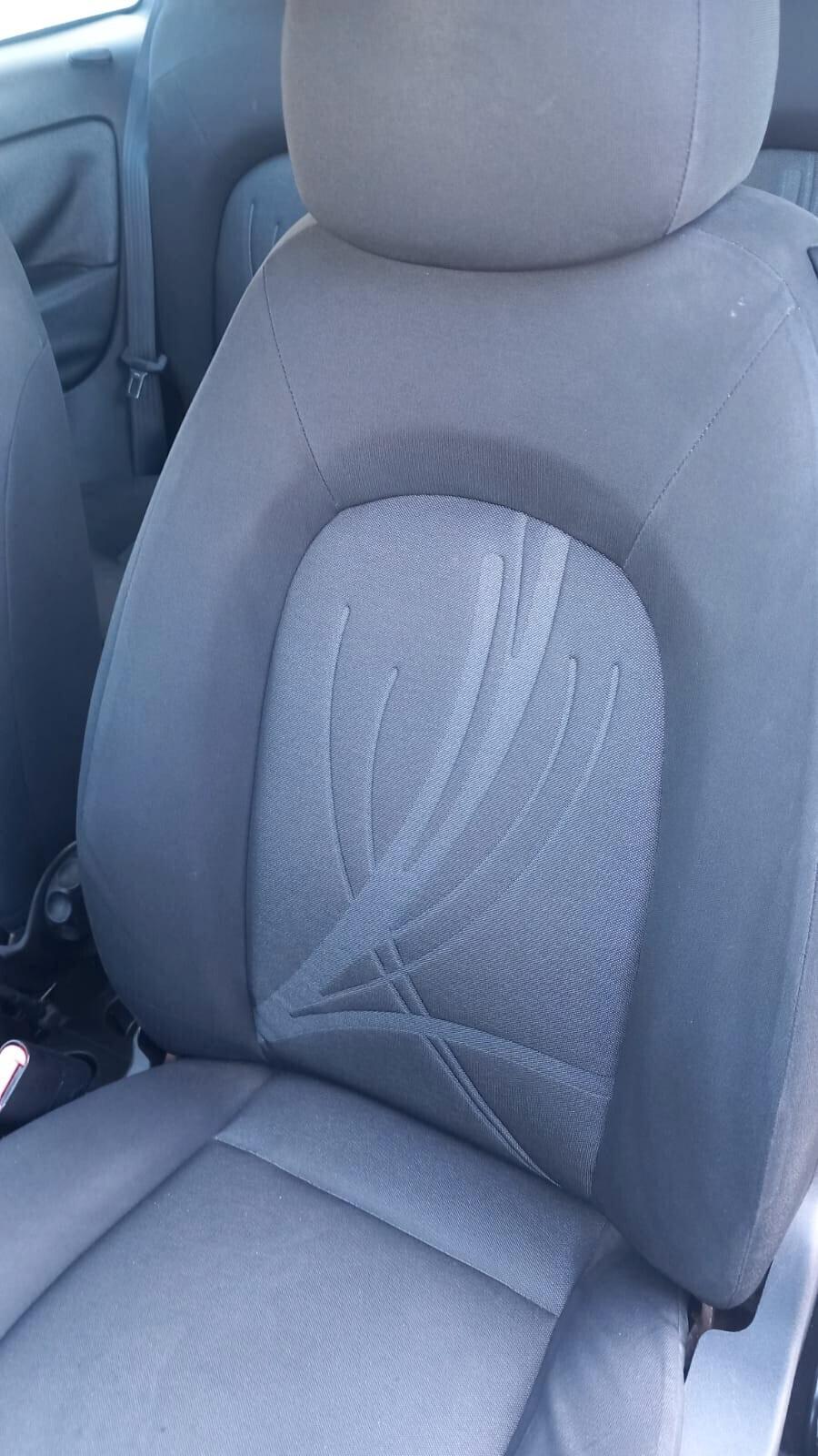 Lancia Ypsilon 1.2 69 CV Platinum