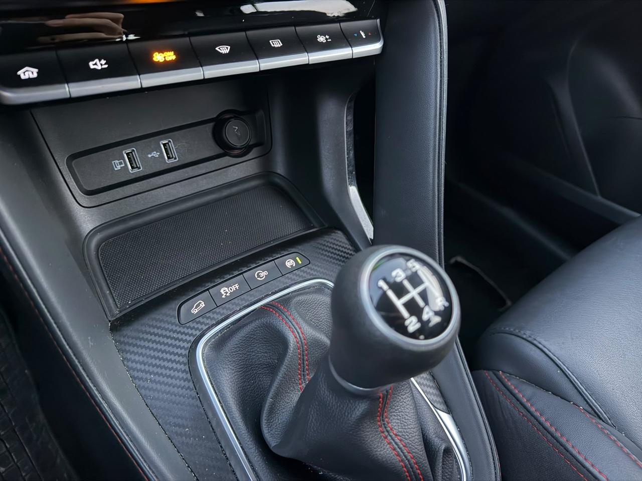 Mg ZS 1.5 VTi-tech Luxury KM CERTIFICATI IN FATTURA
