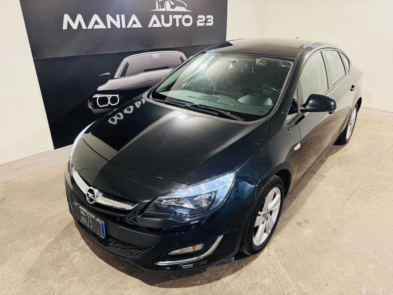 Opel ASTRA 1.4 100 CV* 5 porte Cosmo*NEOPATENTATI*GPL*
