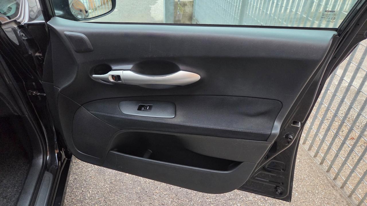 Toyota Auris 1.3 5 porte Active