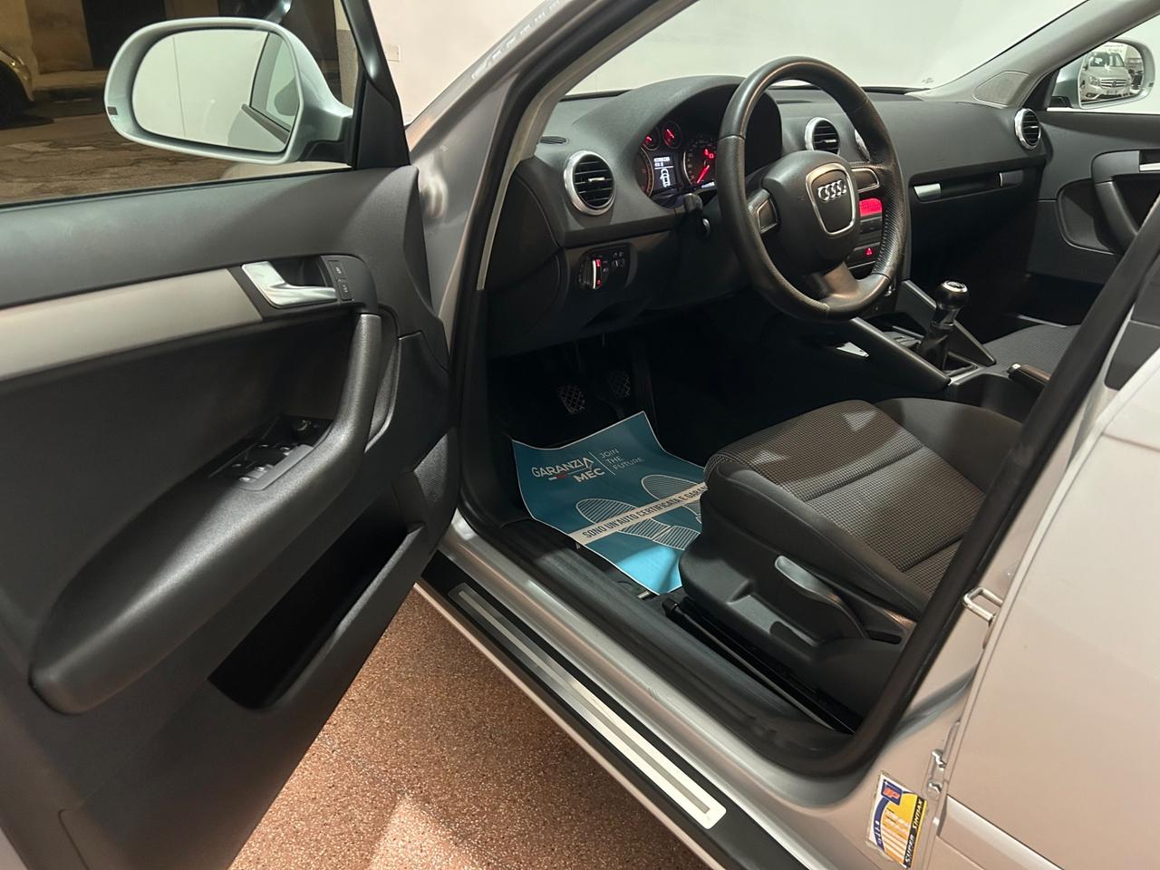 Audi A3 SPB 1.6 TDI 105 CV DA AMATORE