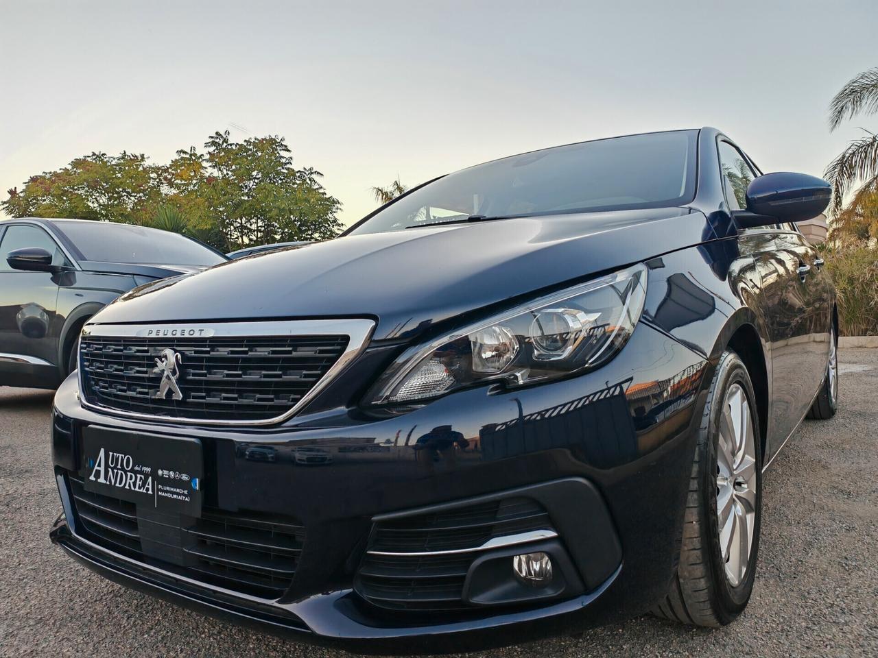 Peugeot 308 15BlueHDi navig led Autocarro n.1 2020