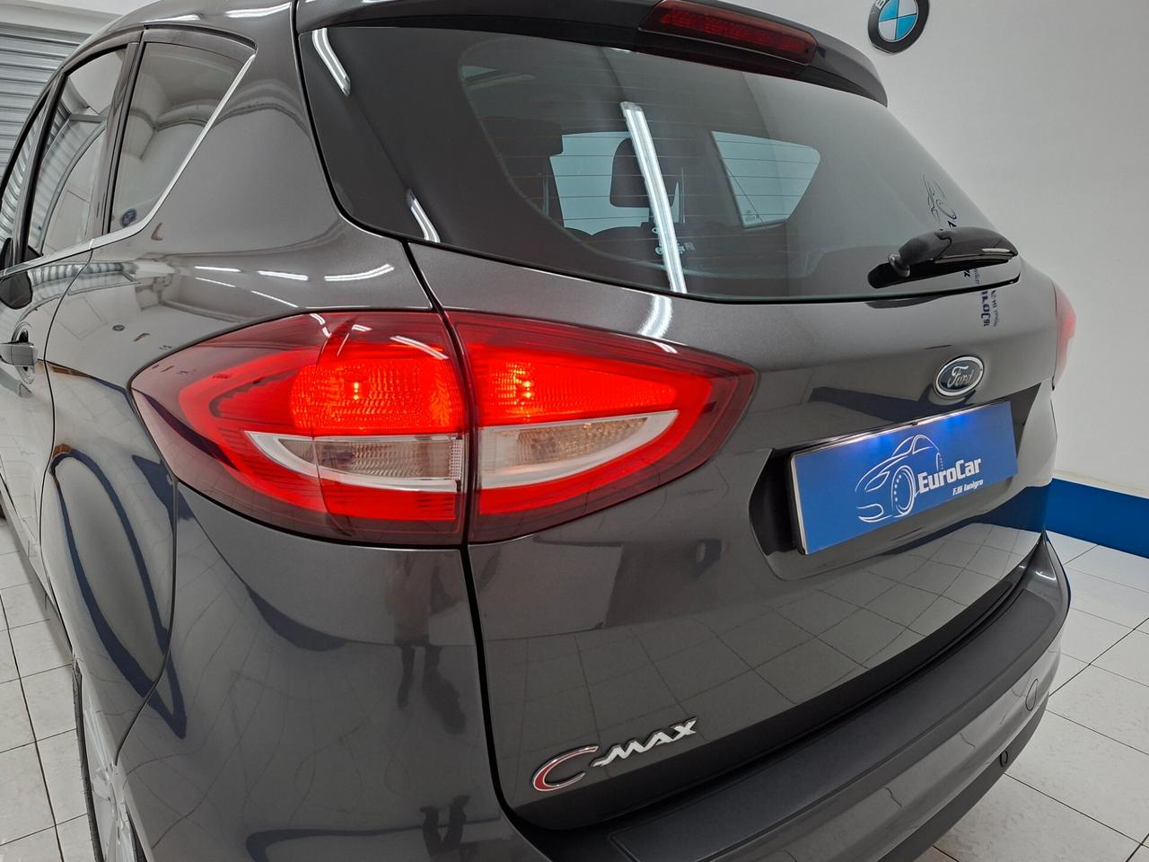 Ford C-Max 1.5 TDCi 120cv Powershift Titanium