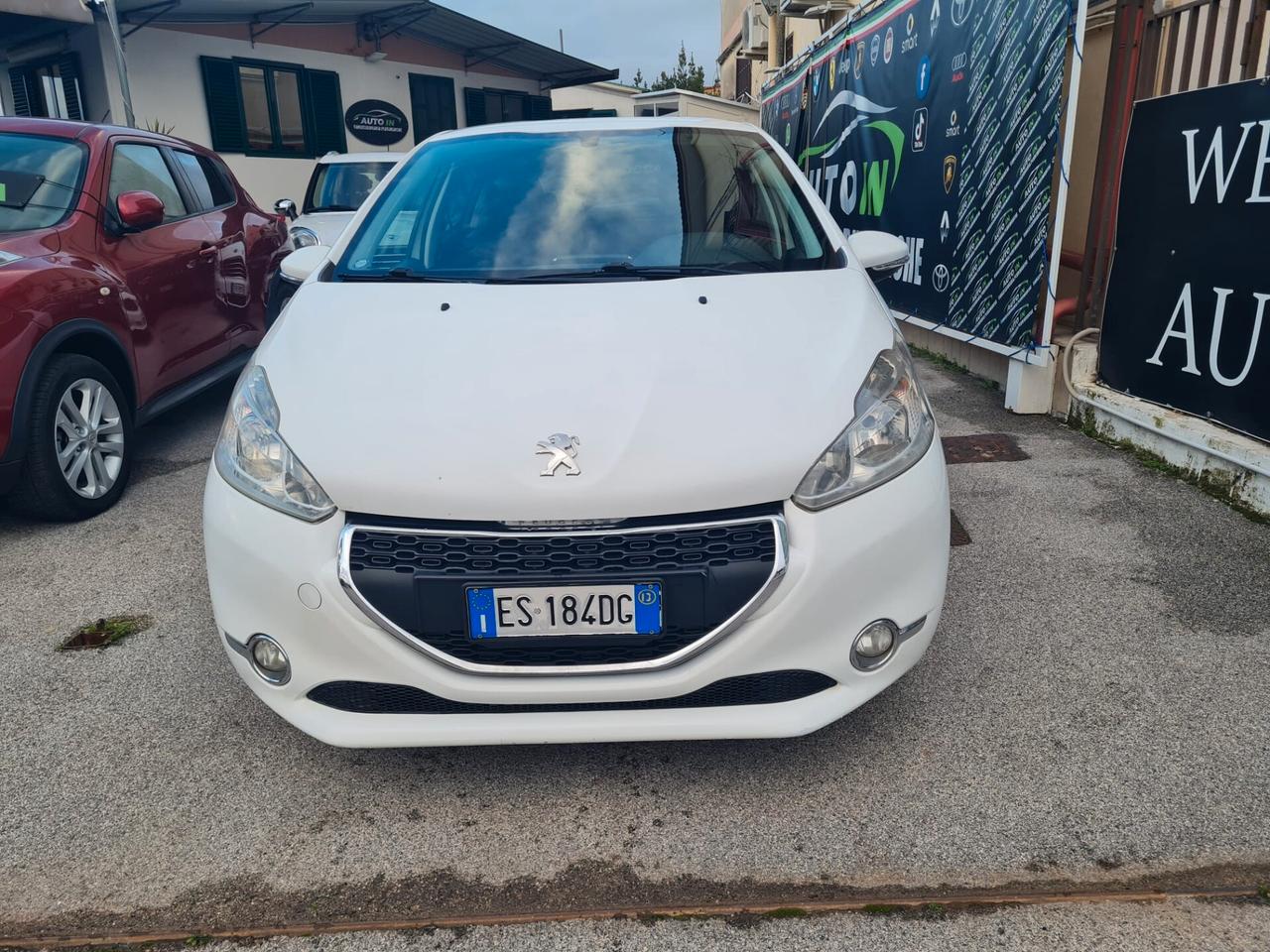 Peugeot 208 1.2 VTi 82 CV 5P Allure