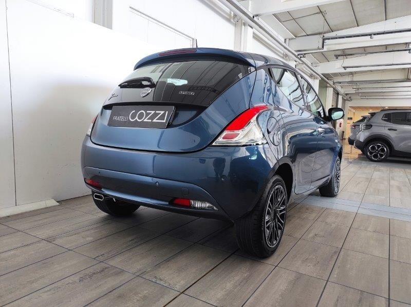 LANCIA Ypsilon 3ª serie - Ypsilon 1.0 FireFly 5 porte S&S Hybrid Gold