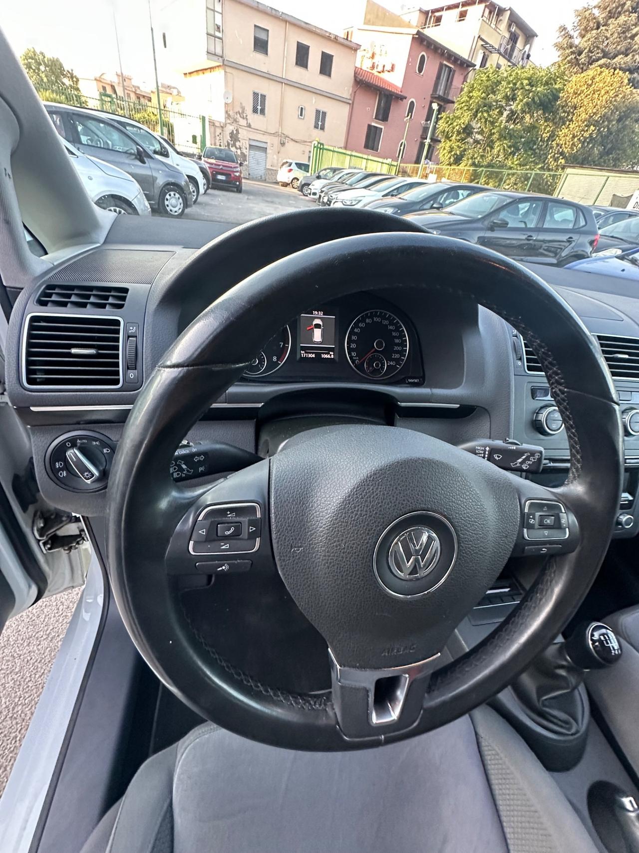 Volkswagen Touran 1.4 TSI Highline EcoFuel