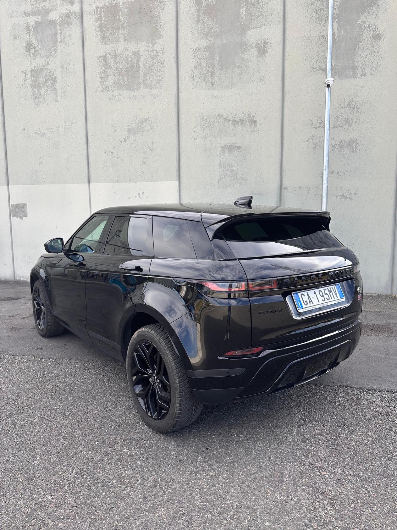 Land Rover Range Evoque 2.0D I4-L.Flw 150CV AWD Aut R-Dynamic HSE