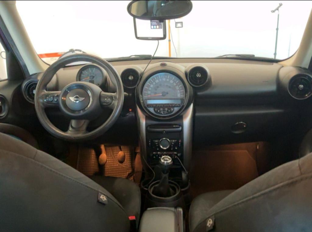 MINI - Countryman - One D Business