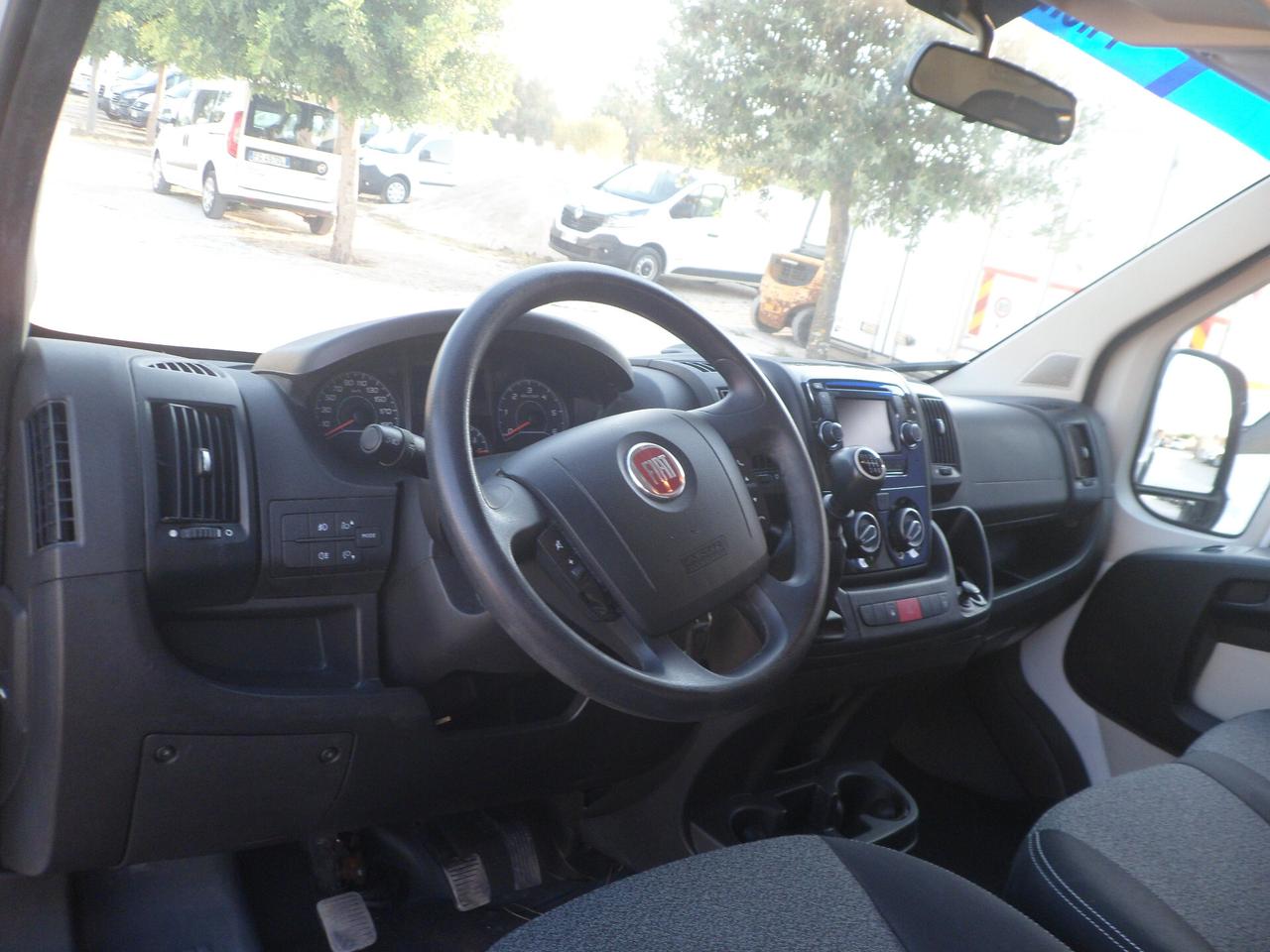 Fiat Ducato doppia cabina cassone fisso