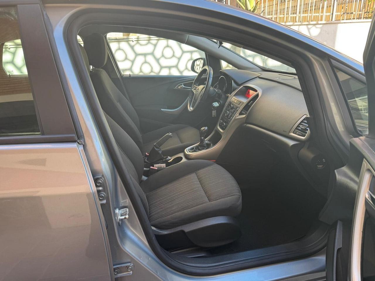 OPEL Astra 1.4 100CV 5 porte Cosmo IMPIANTO GPL