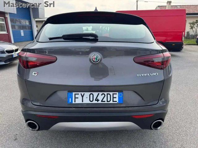 ALFA ROMEO Stelvio 2.2 t Business Q4 190cv AT8 auto - FY042DE