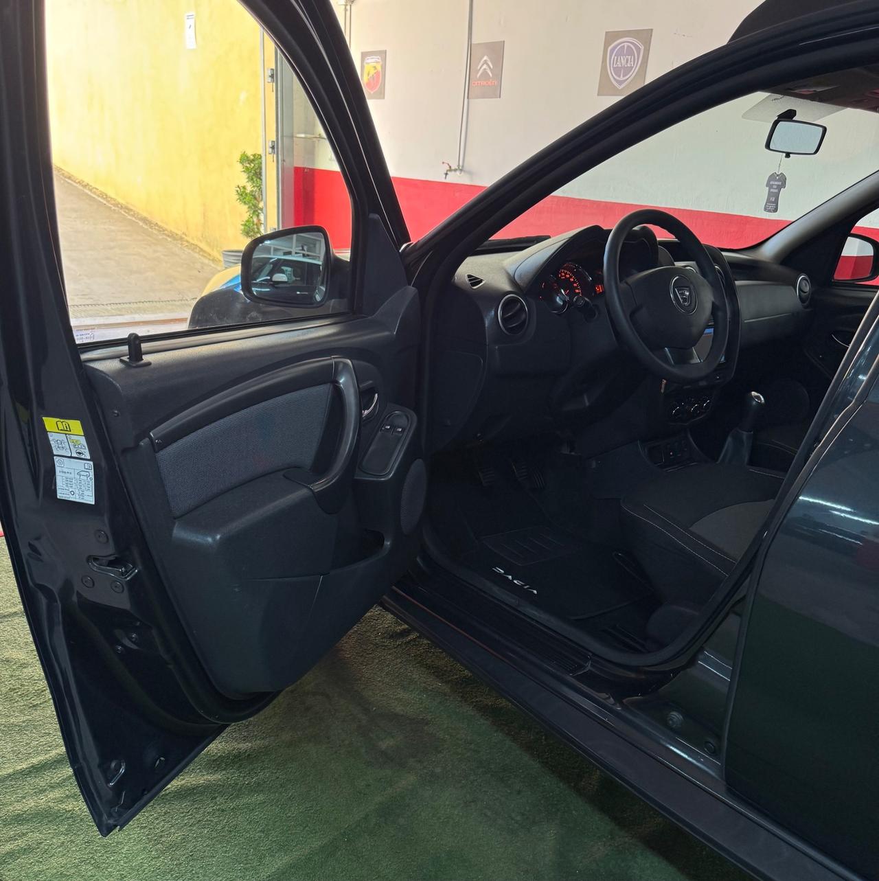 Dacia Duster 1.6 115CV Start&Stop 4x2 GPL Lauréate