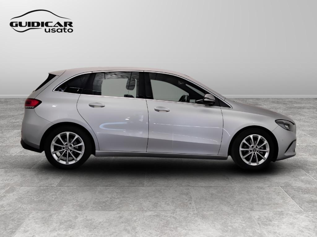 Mercedes-Benz Classe B - W247 2018 - B 180 d Sport Plus auto