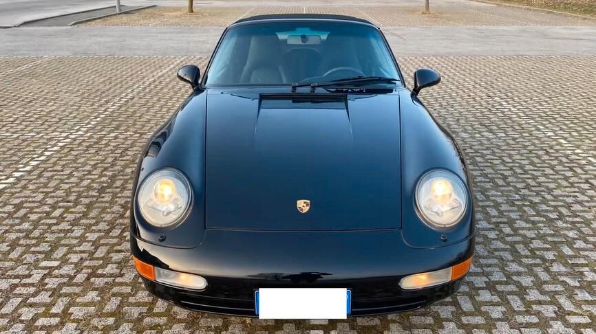 Porsche 993 Carrera 2 Cabriolet