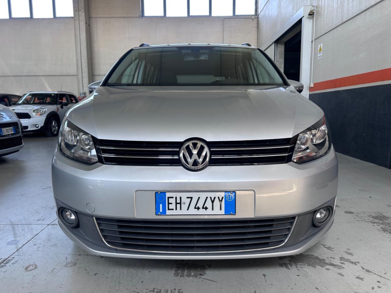 Volkswagen Touran 1.6 TDI gancio traino