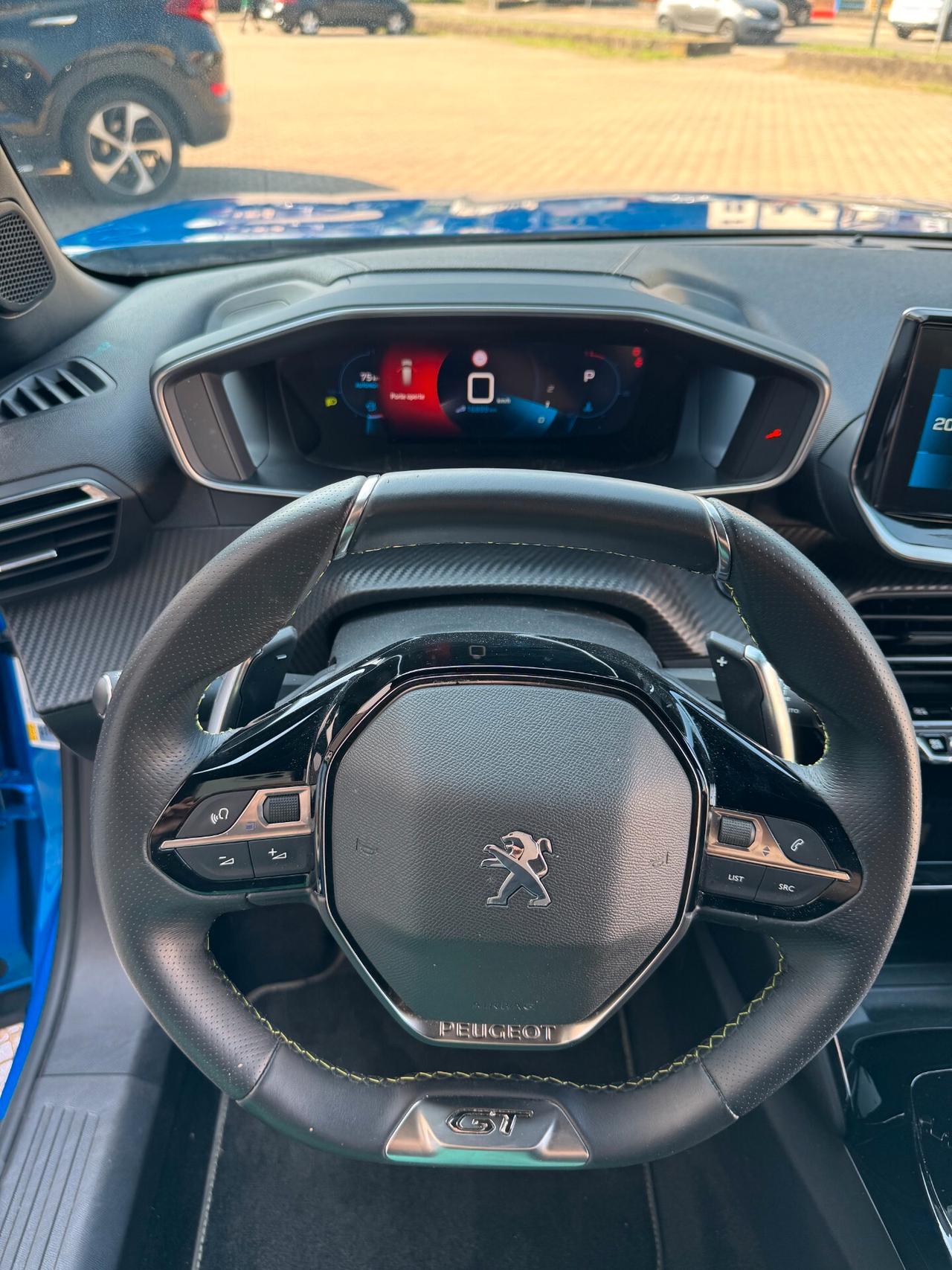 Peugeot 2008 PureTech 130 S&S EAT8 GT Pack