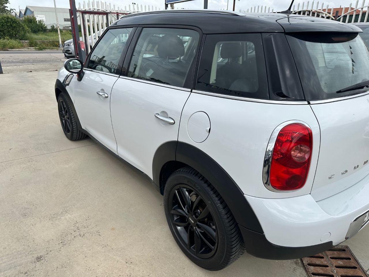 MINI Cooper D Countryman 1.6 DIESEL