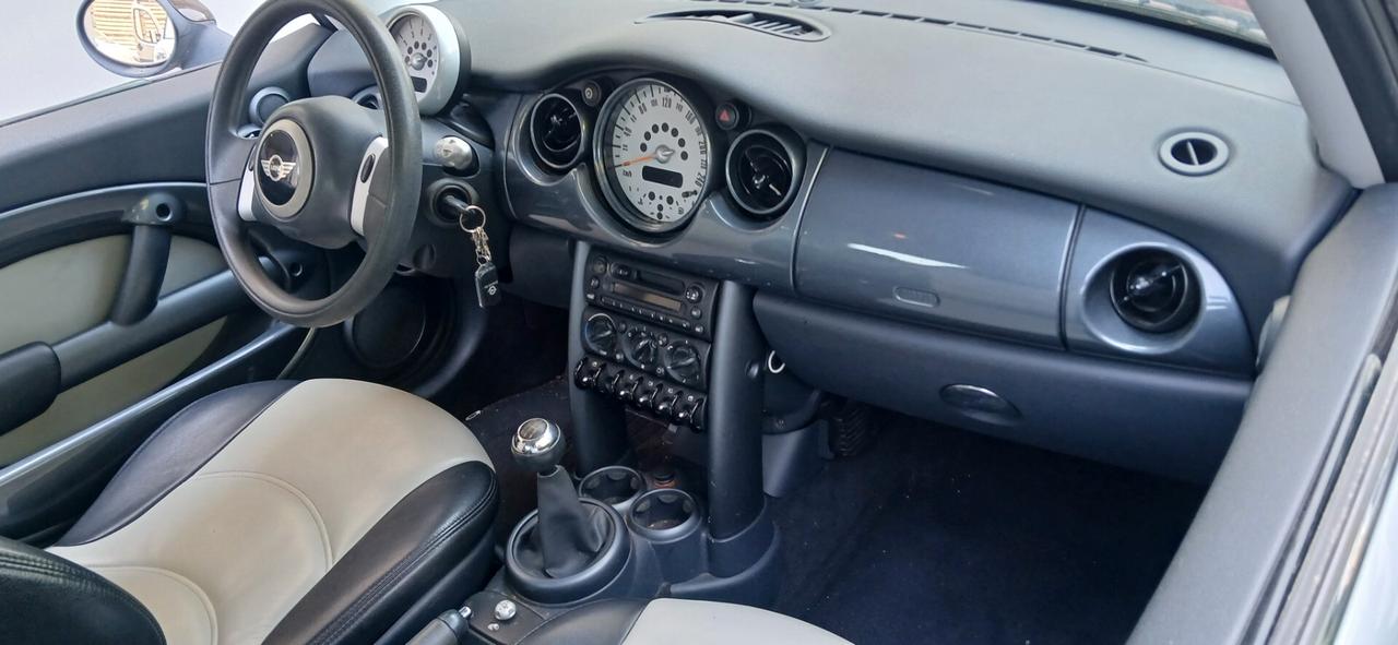 Mini One benzina pochi km neopatentati