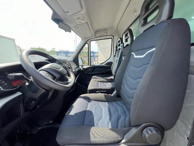IVECO DAILY 35C14H BOX p 3750