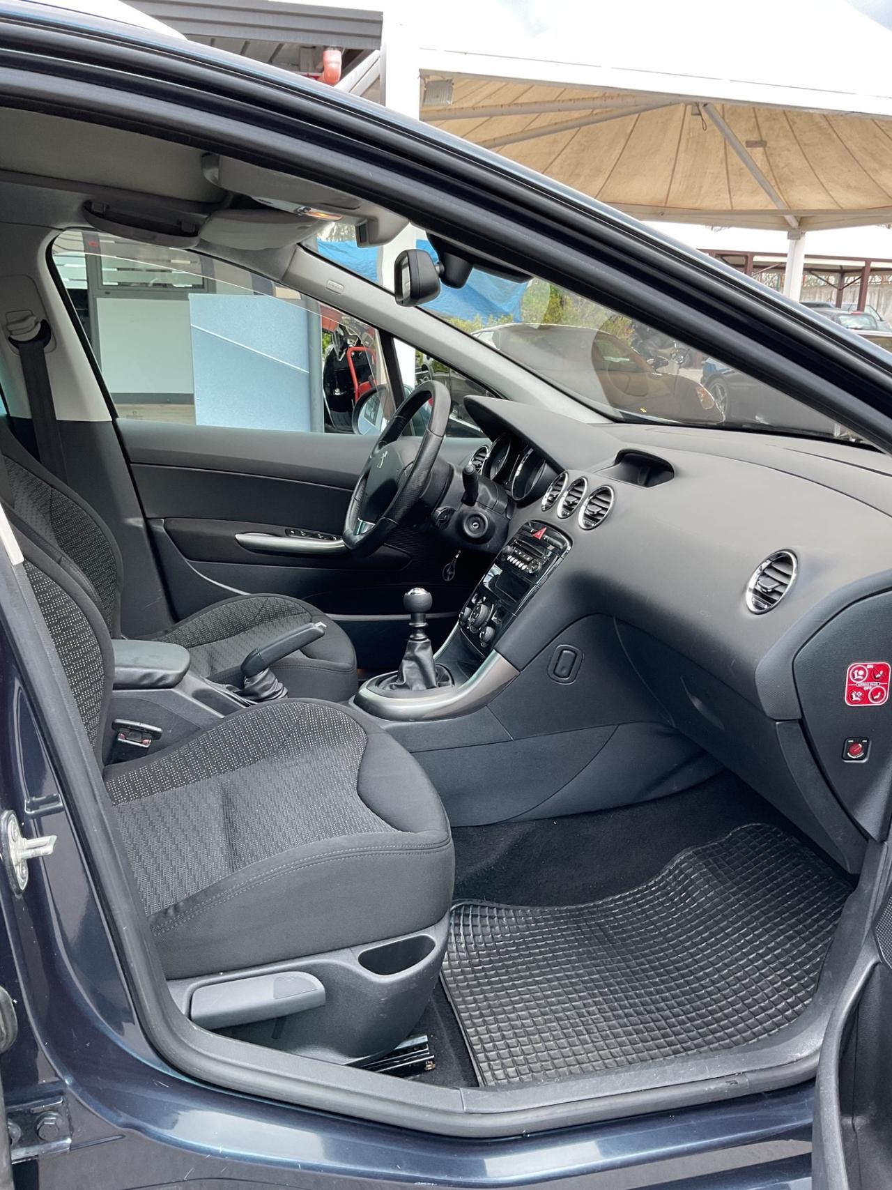 Peugeot 308 1.6 8V e-HDi 112CV Stop&Start SW Active