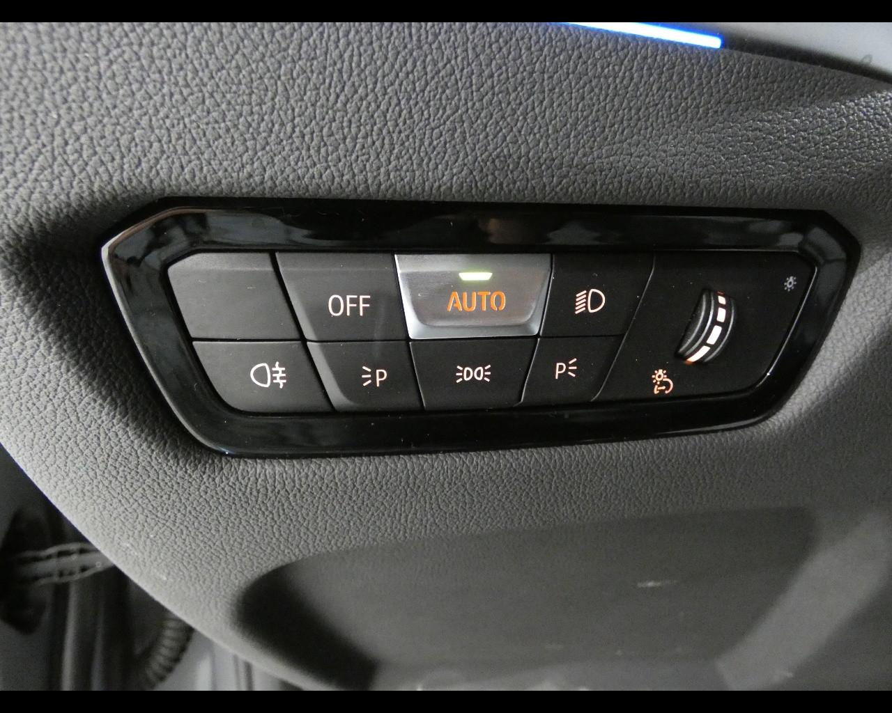 BMW Serie 3(G20/1-80/1) - 320d 48V xDrive Touring Msport