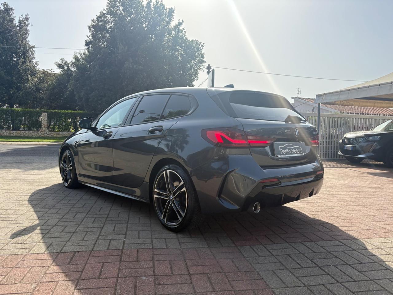 Bmw 116 116d 5p. Msport