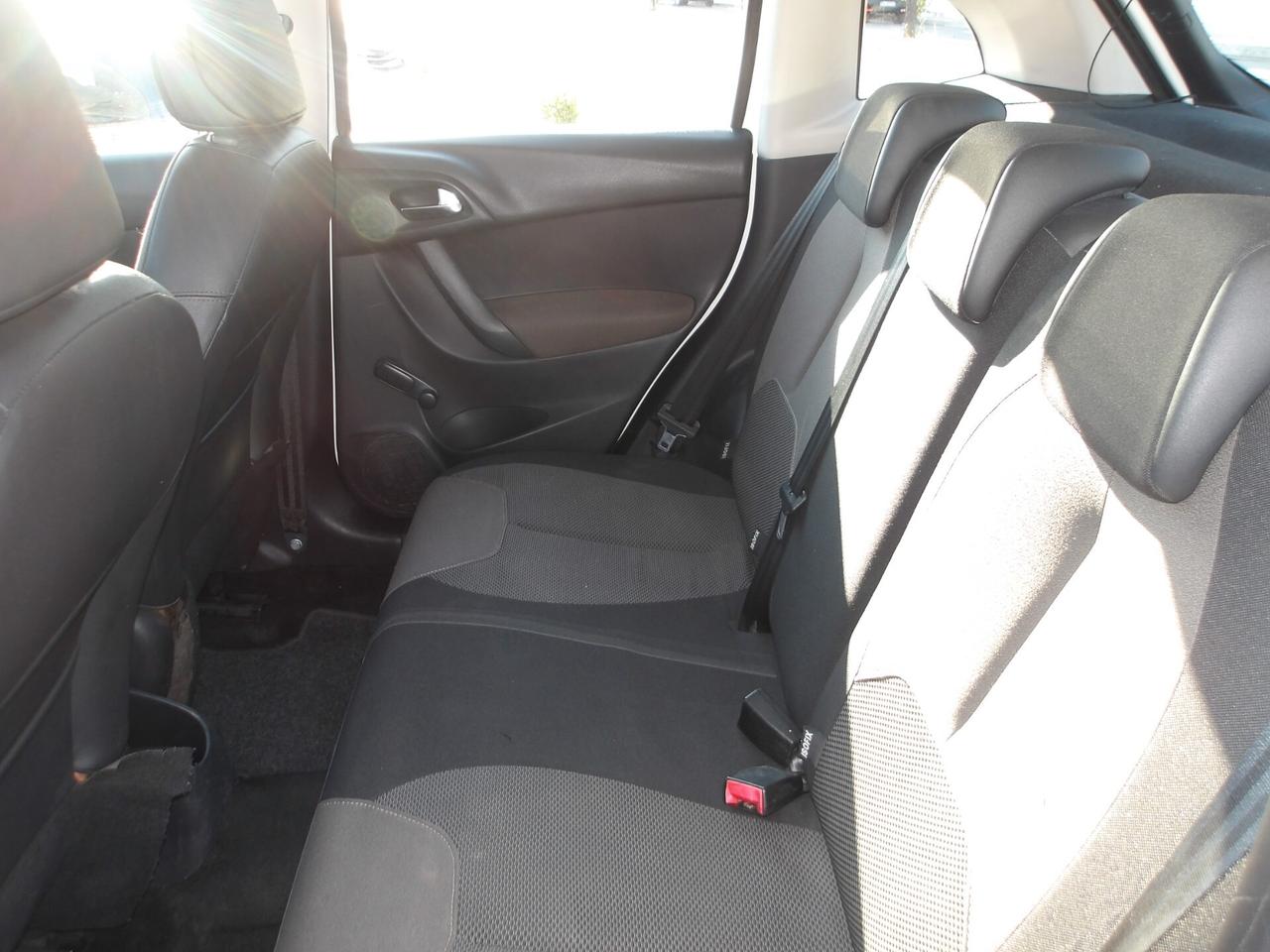 CITROEN C3 1.4 B/GPL-CASA MADRE-2013