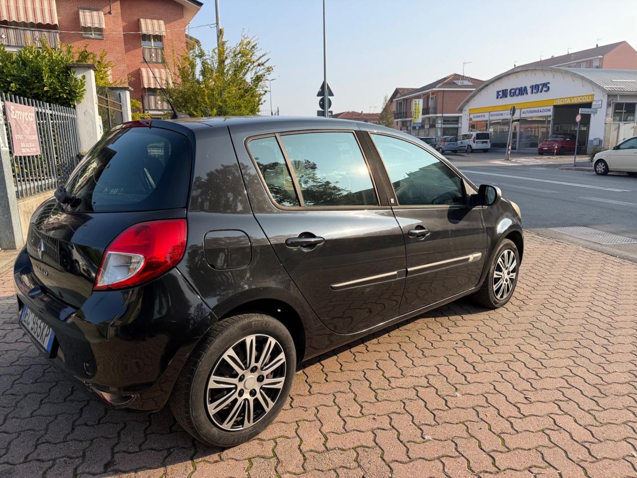 Renault Clio 1.2 16V 5 porte GPL Dynamique