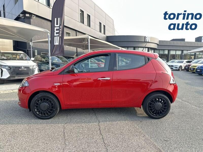 Lancia Ypsilon Ypsilon 1.0 firefly hybrid Silver s&s 70cv