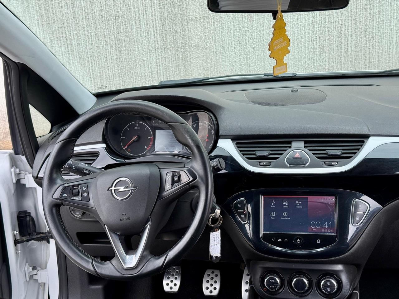 Opel Corsa 1.3 CDTI Coupé b-Color