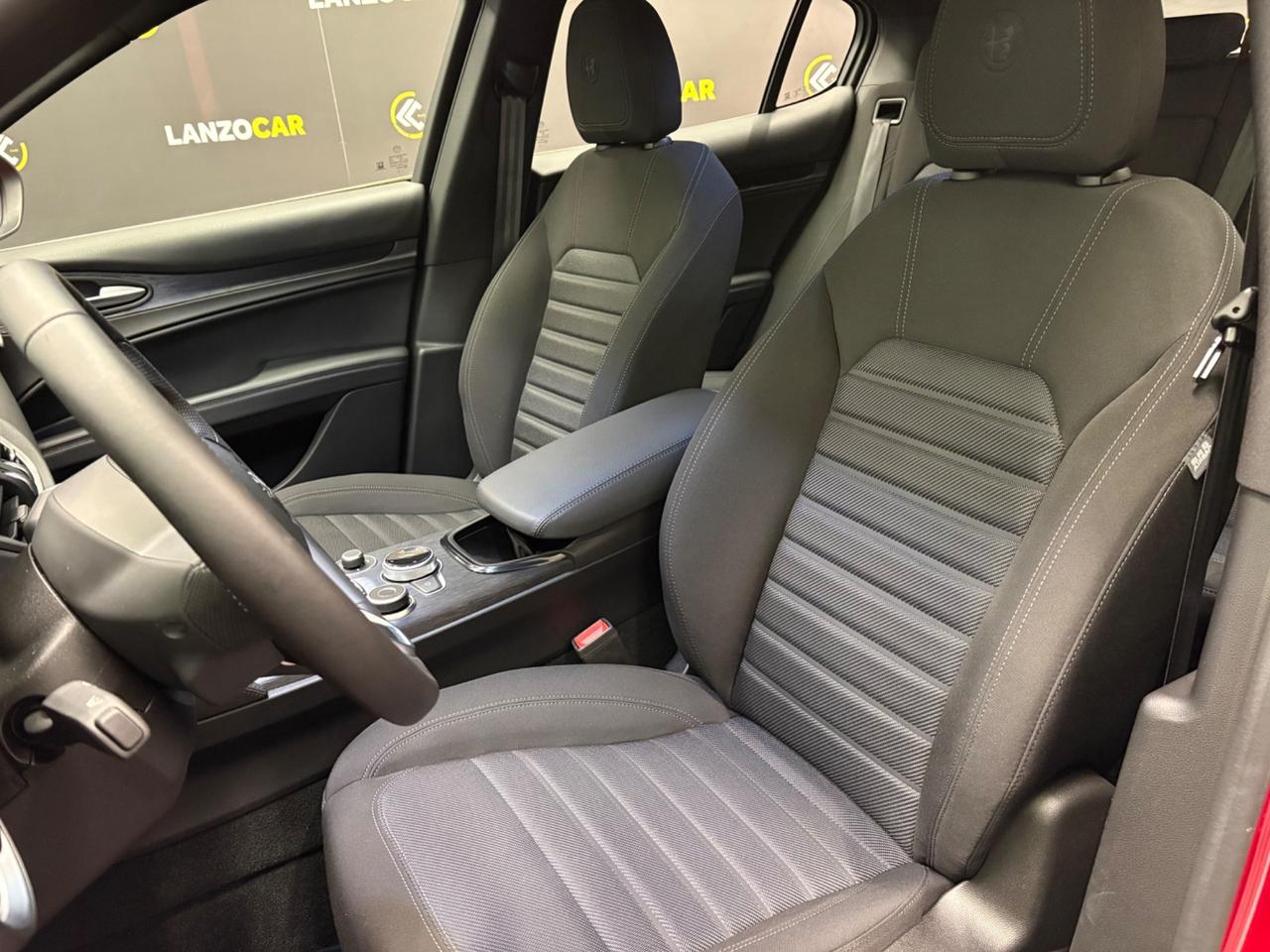 Alfa Romeo Stelvio 2.2*SUPER*160CV*AT8*
