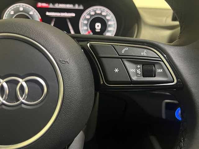 Audi Q2 35 TDI S tronic S line Edition