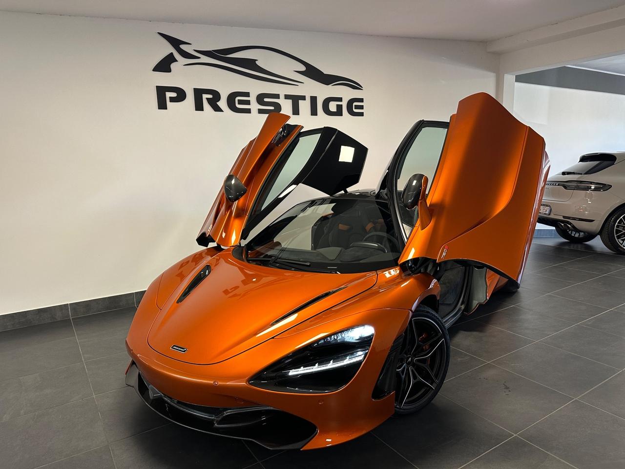 MCLAREN 720 S PERFORMANCE TRACK PACK MSO