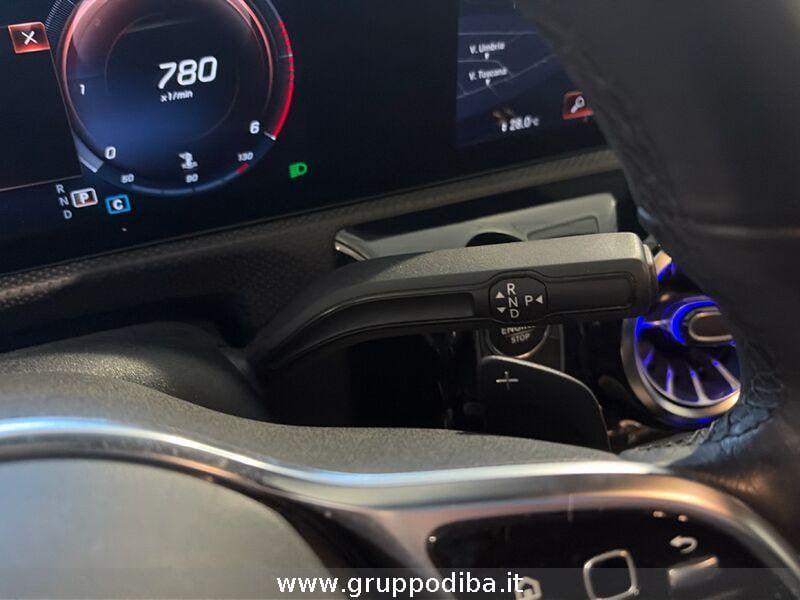 Mercedes-Benz Classe A - W177 2018 Diesel A 180 d Premium auto